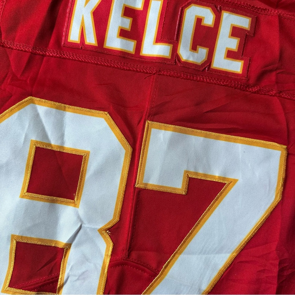 NFL Kansas City Chiefs Travis Kelce 87 Replica Jersey - Picture 4 of 6